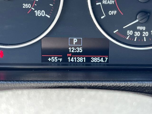 Used 2017 BMW 330i xDrive Sedan AWD/4WD image 7