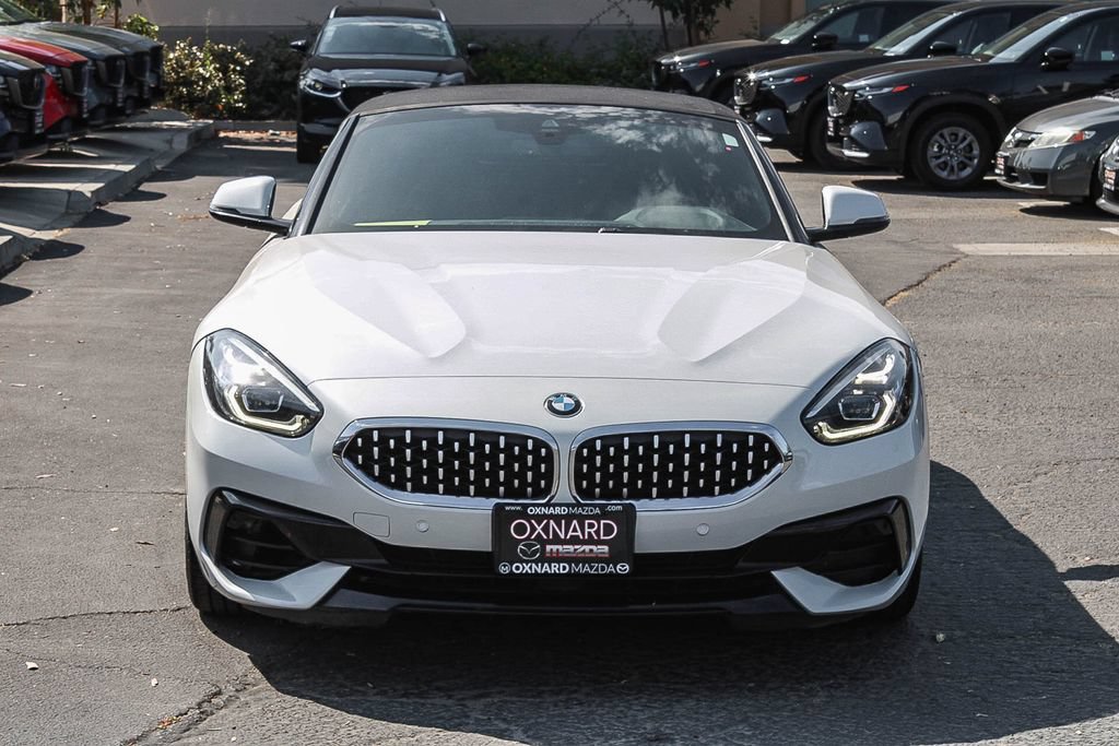 Used 2022 BMW Z4 sDrive30i w/ Driving Assistance Package RWD image 2