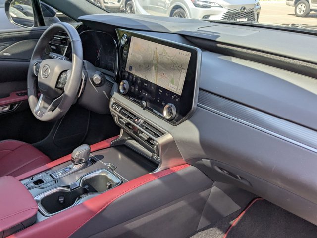 Used 2024 Lexus RX 500h F Sport w/ Convenience Package image 21