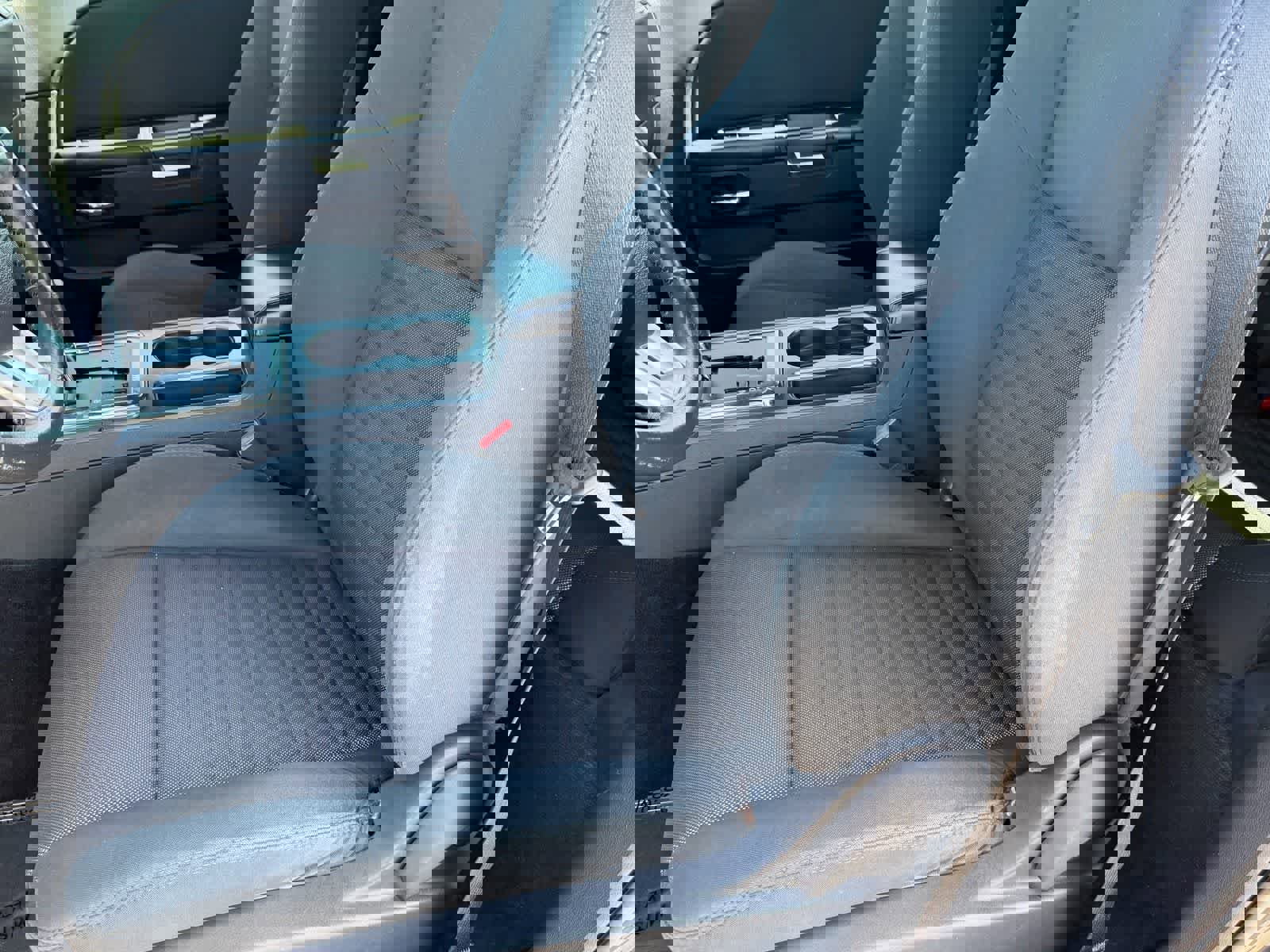 Used 2011 Dodge Challenger image 18