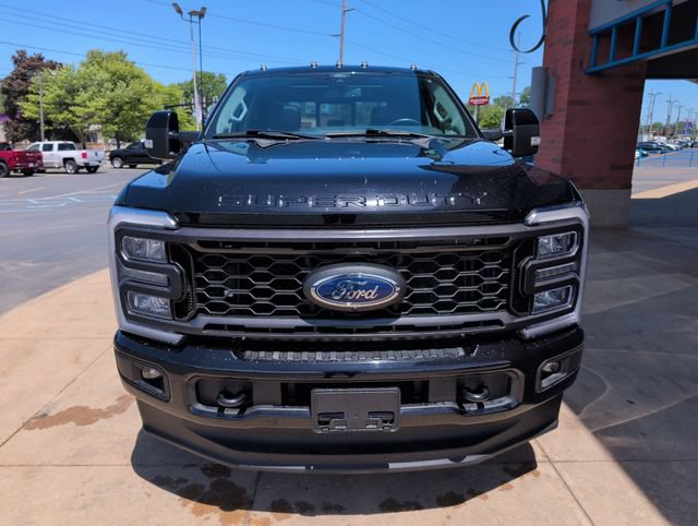 Used 2024 Ford F250 Lariat w/ Sport Appearance Package AWD/4WD image 11