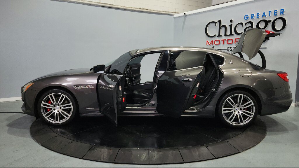 Used 2017 Maserati Quattroporte S GranSport RWD image 18