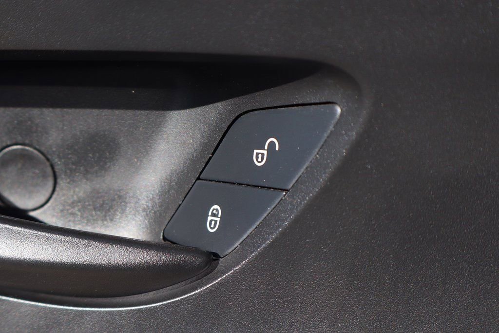 Used 2021 Mercedes-Benz Sprinter 1500 image 18