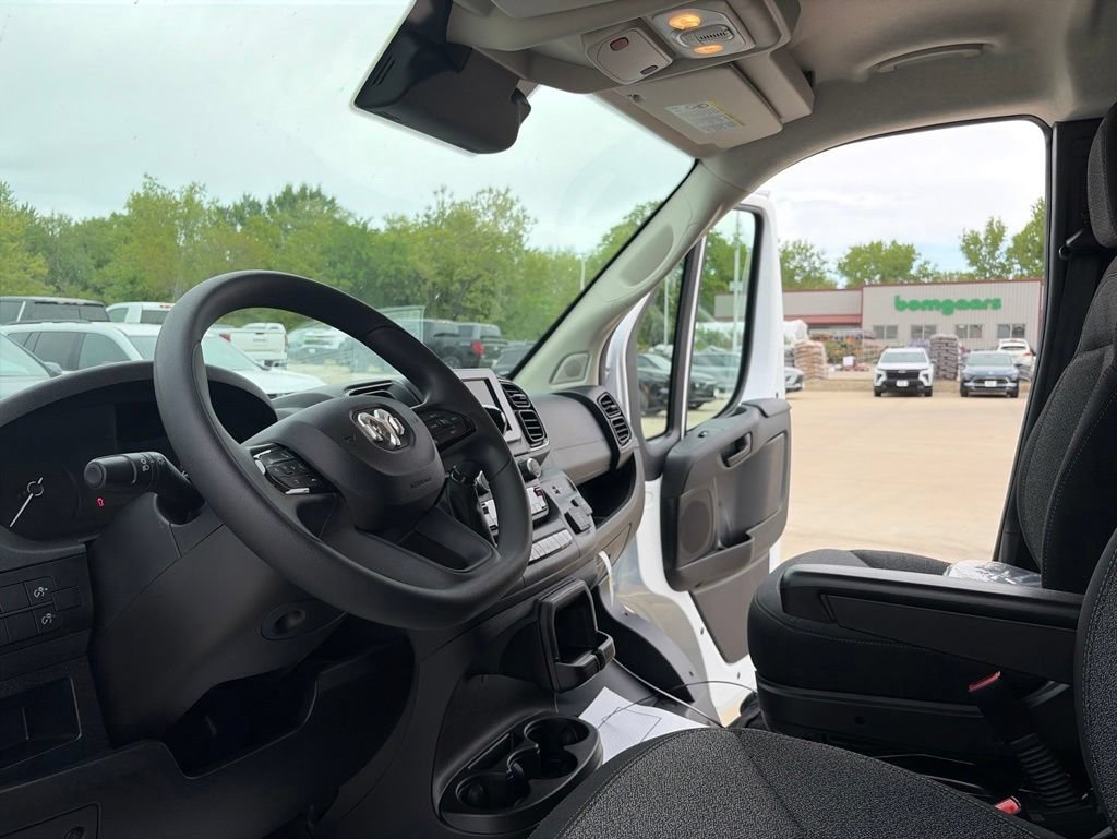 New 2026 RAM ProMaster 1500 w/ Convenience Group FWD image 31