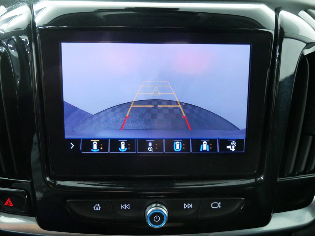 Used 2020 Chevrolet Traverse Premier AWD/4WD image 34