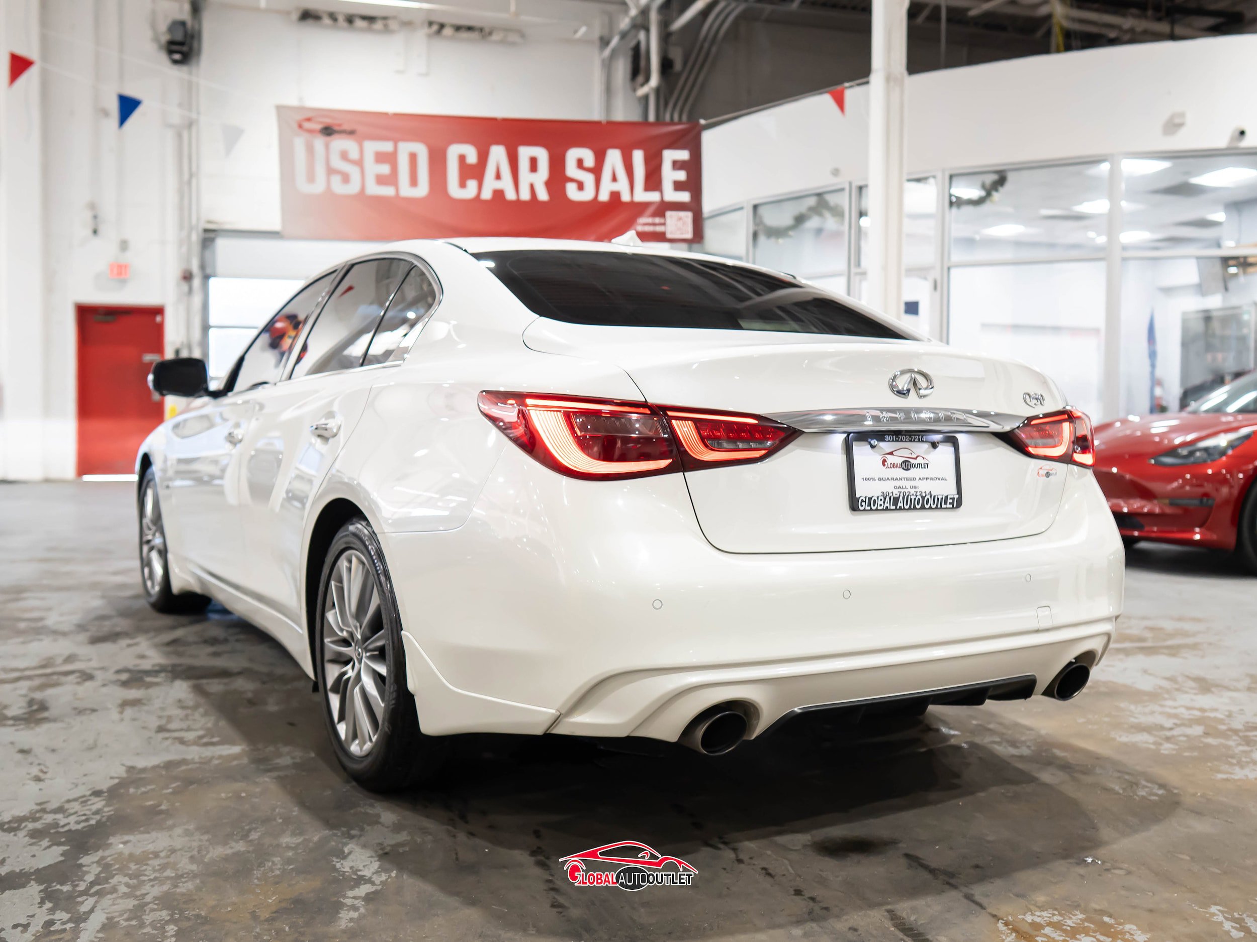 Used 2018 INFINITI Q50 Luxe w/ Sensory Package (Luxe) image 5