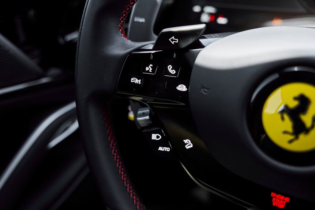 Used 2025 Ferrari Purosangue AWD/4WD image 71