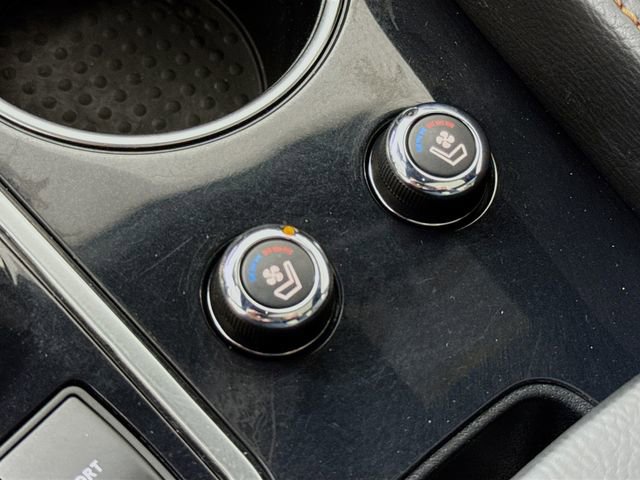 Certified 2023 Nissan Maxima SR w/ Sport Mat Group image 23