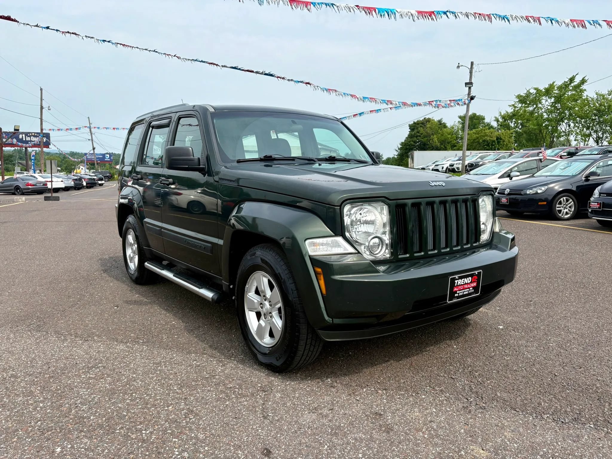 Used 2011 Jeep Liberty Sport AWD/4WD image 7