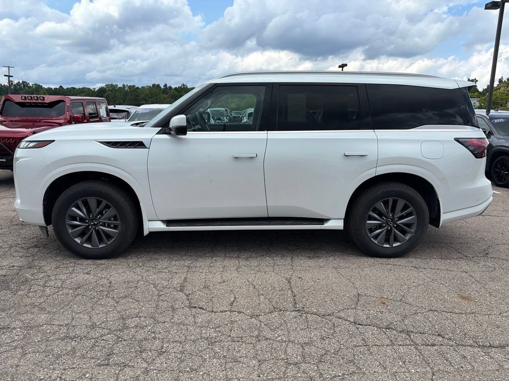 Certified 2026 INFINITI QX80 Pure w/ Cargo Package AWD/4WD image 8