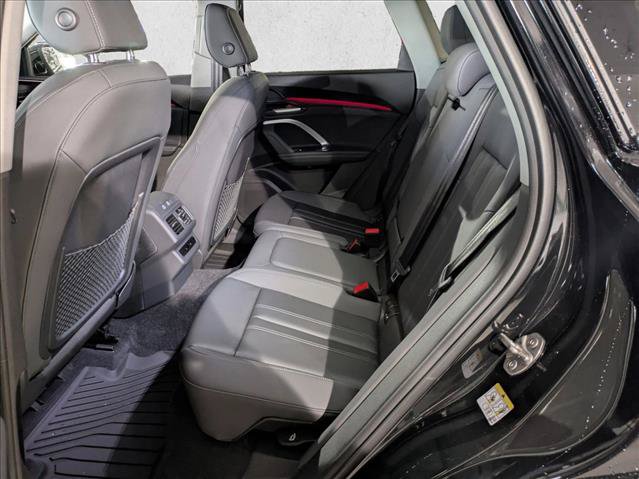 New 2025 Audi Q5 Premium w/ Convenience Package AWD/4WD image 17