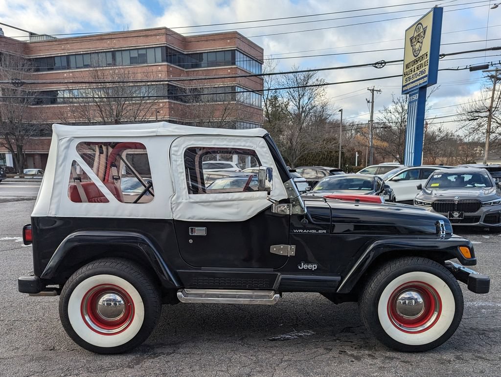 Used 2002 Jeep Wrangler Sahara AWD/4WD image 7