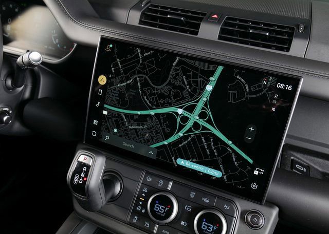 New 2026 Land Rover Defender 110 S image 20