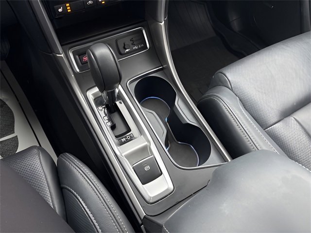 Used 2022 Subaru Ascent Limited w/ Technology Package image 18