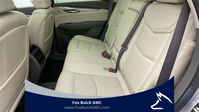 Used 2017 Cadillac XT5 Luxury w/ Driver Awareness Package image 35