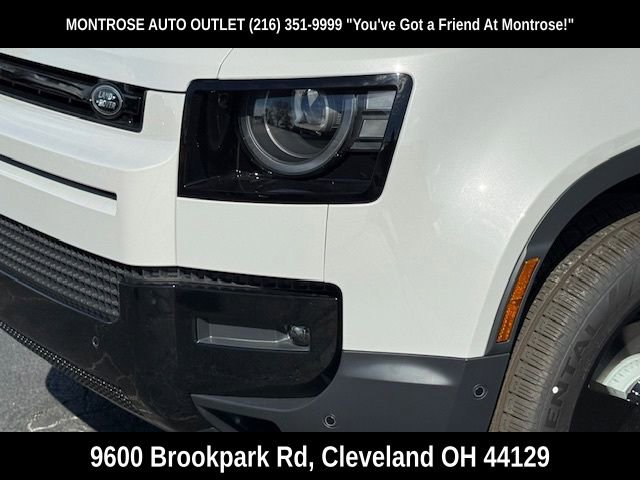 New 2026 Land Rover Defender 110 S image 9