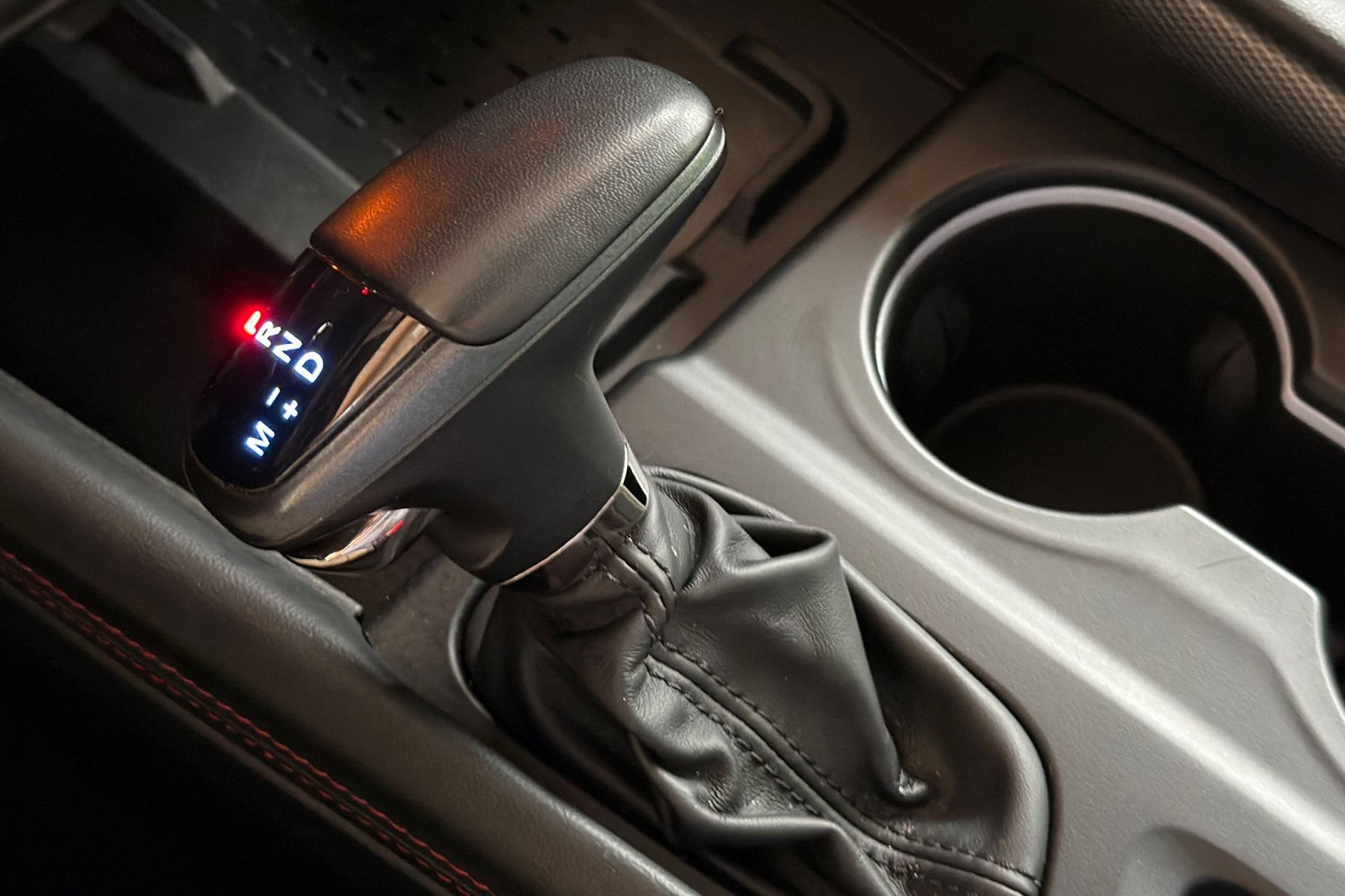 Used 2025 Dodge Durango GT AWD/4WD image 23
