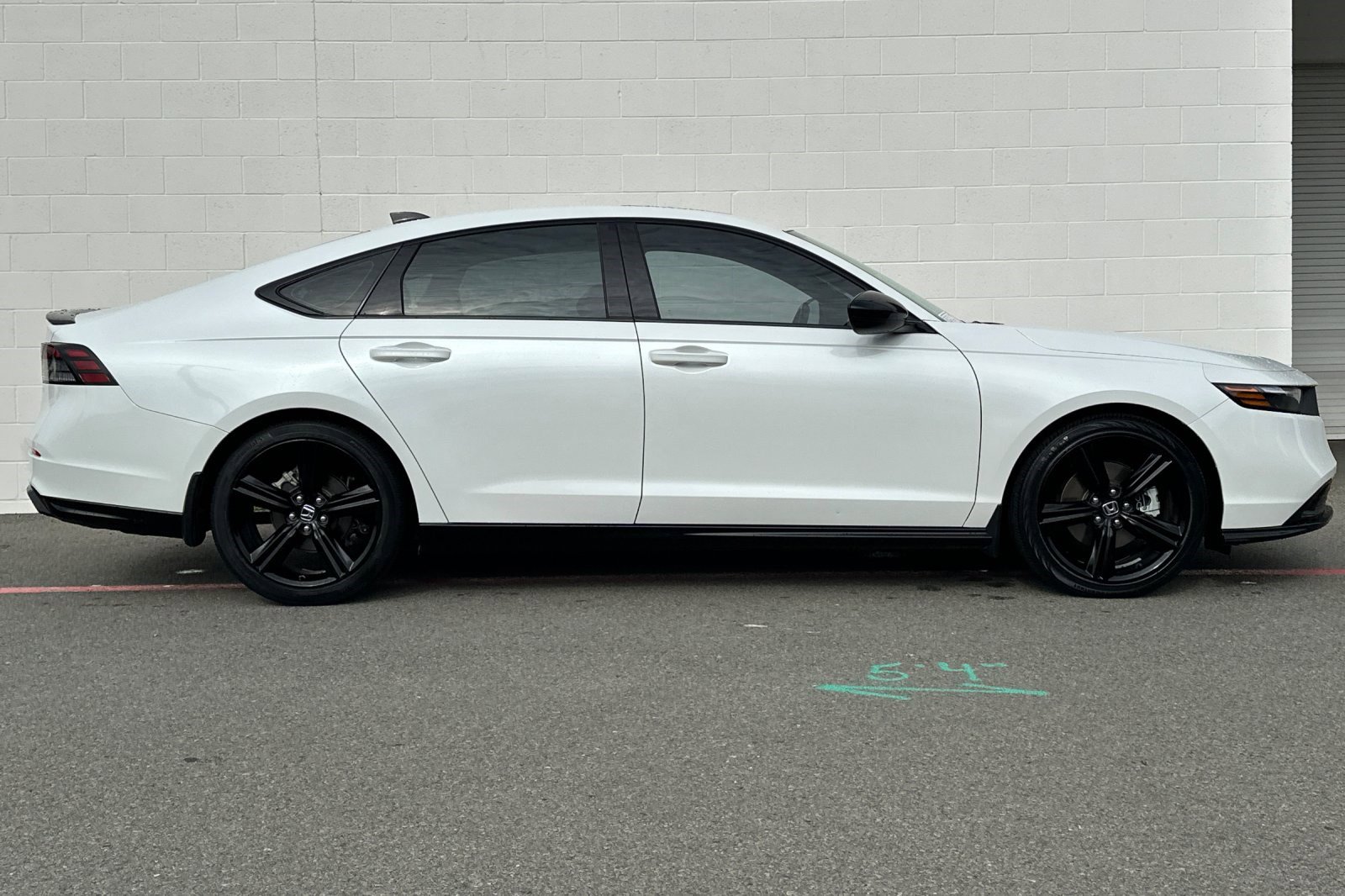 Used 2024 Honda Accord Sport image 7