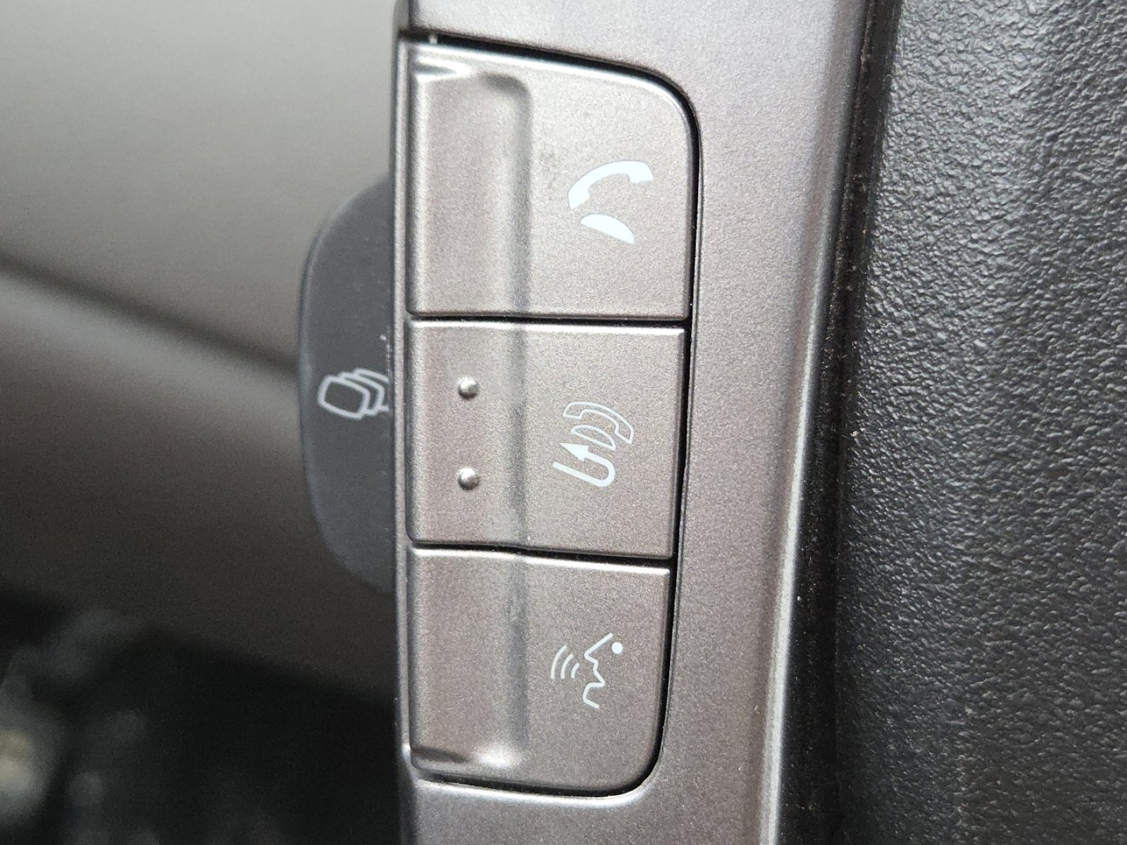 Used 2014 Honda Odyssey EX-L image 34