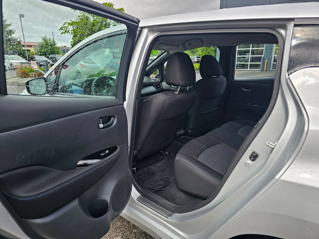 Used 2023 Nissan Leaf SV Plus FWD image 12