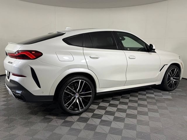 Used 2023 BMW X6 M50i w/ Executive Package AWD/4WD image 8