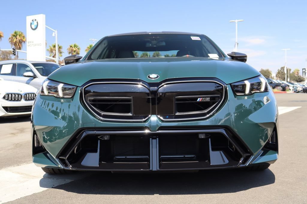 New 2027 BMW M5 w/ Carbon Package AWD/4WD image 5