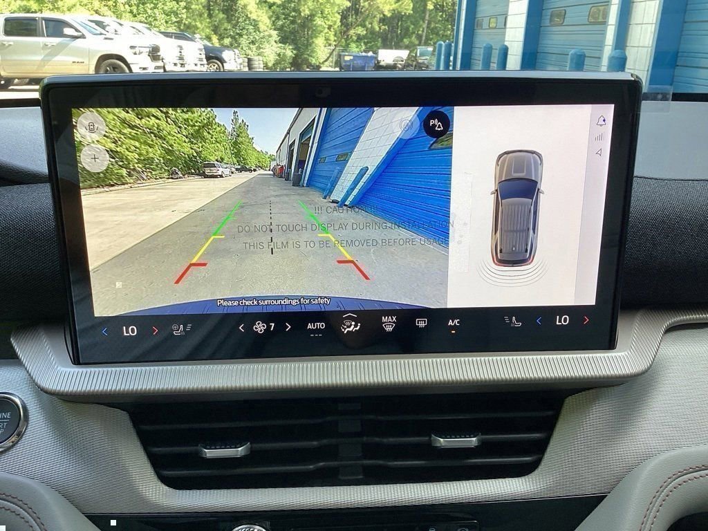 New 2025 Ford Explorer Active w/ Active Comfort Package image 56