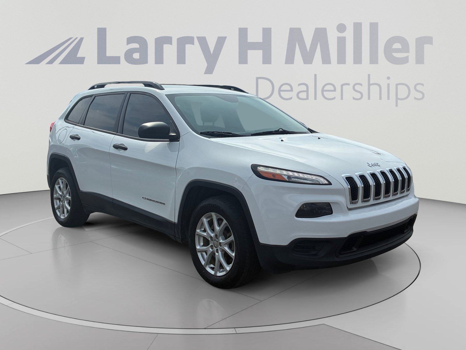 Used 2017 Jeep Cherokee Sport FWD image 7