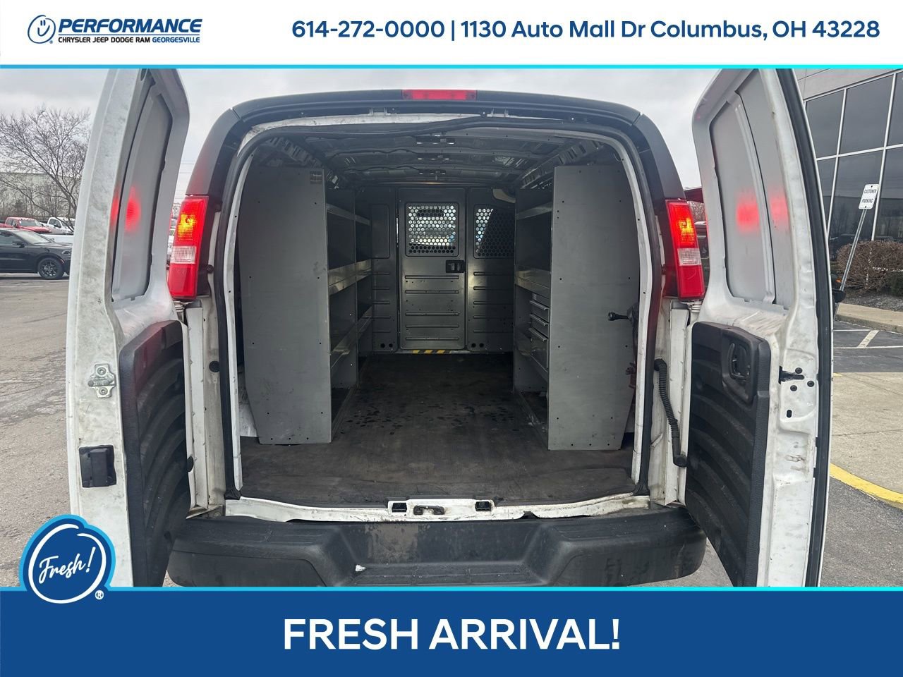 Used 2019 Chevrolet Express 3500 w/ Driver Convenience Package image 12