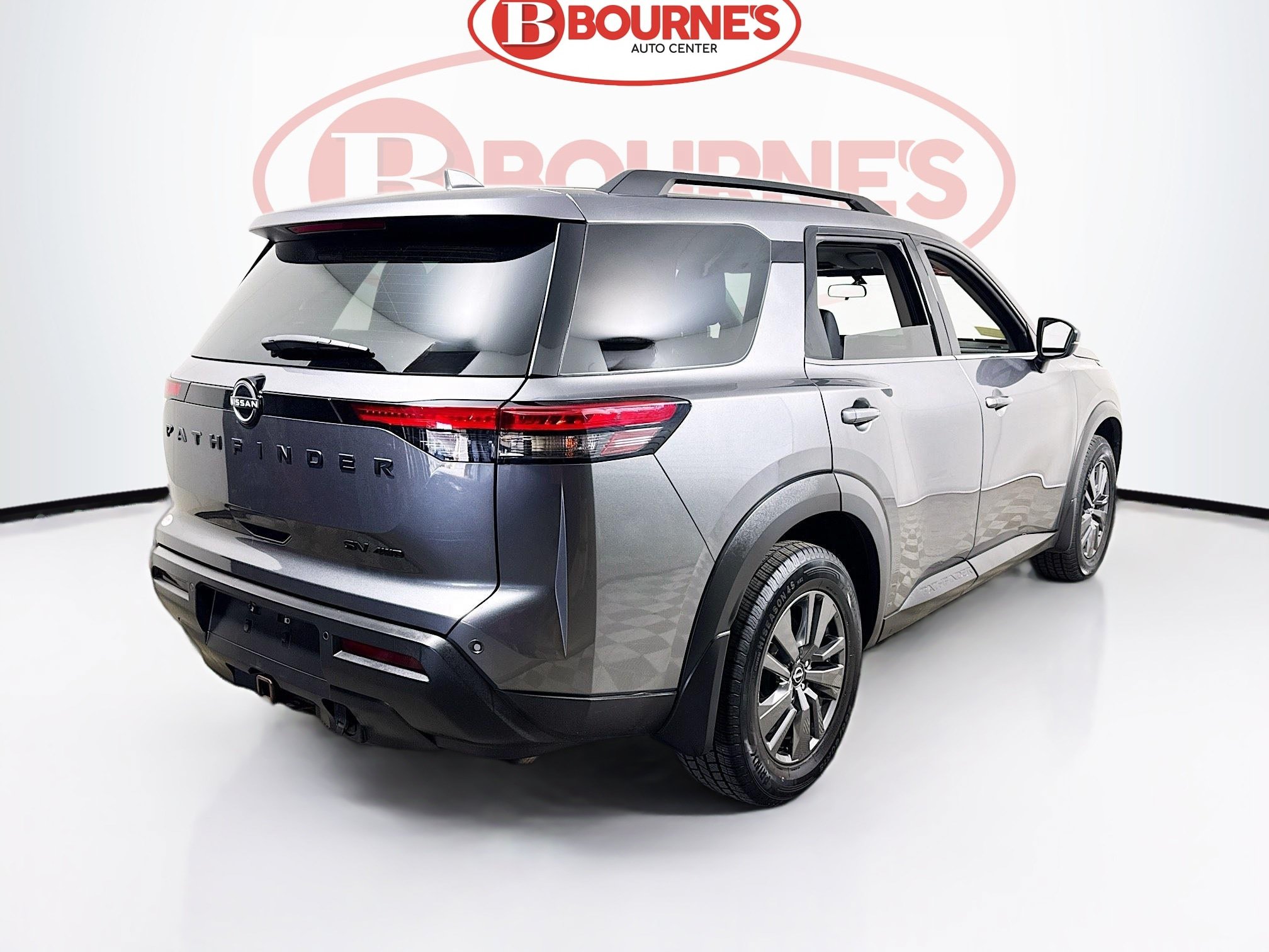 Used 2022 Nissan Pathfinder SV w/ SV Premium Package AWD/4WD image 11