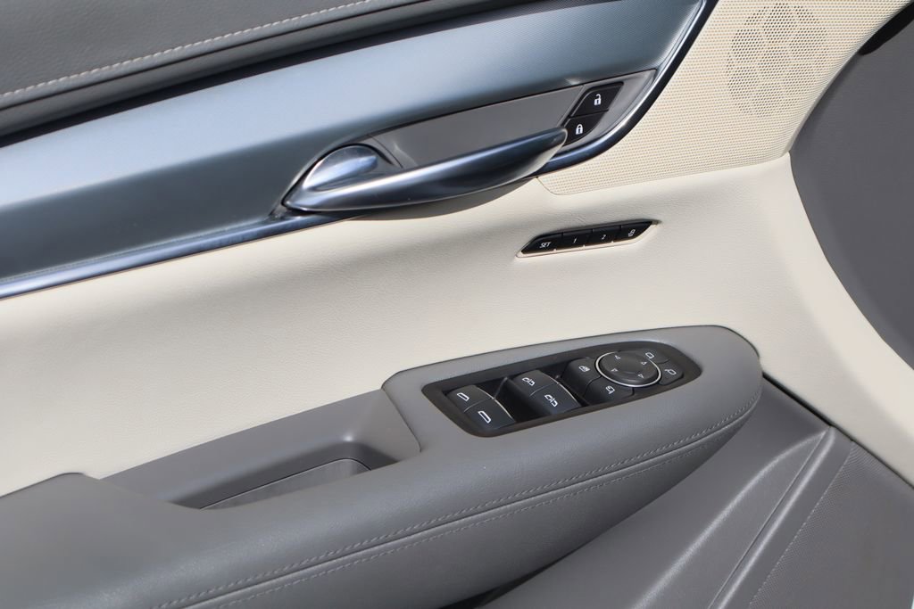 Certified 2019 Cadillac XT5 Luxury image 19