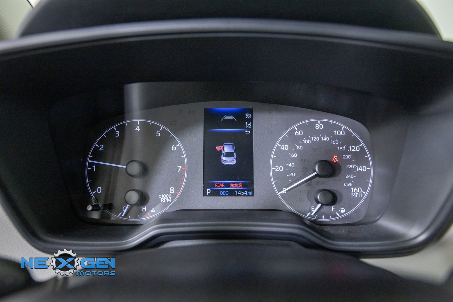 Used 2025 Toyota Corolla LE FWD image 16
