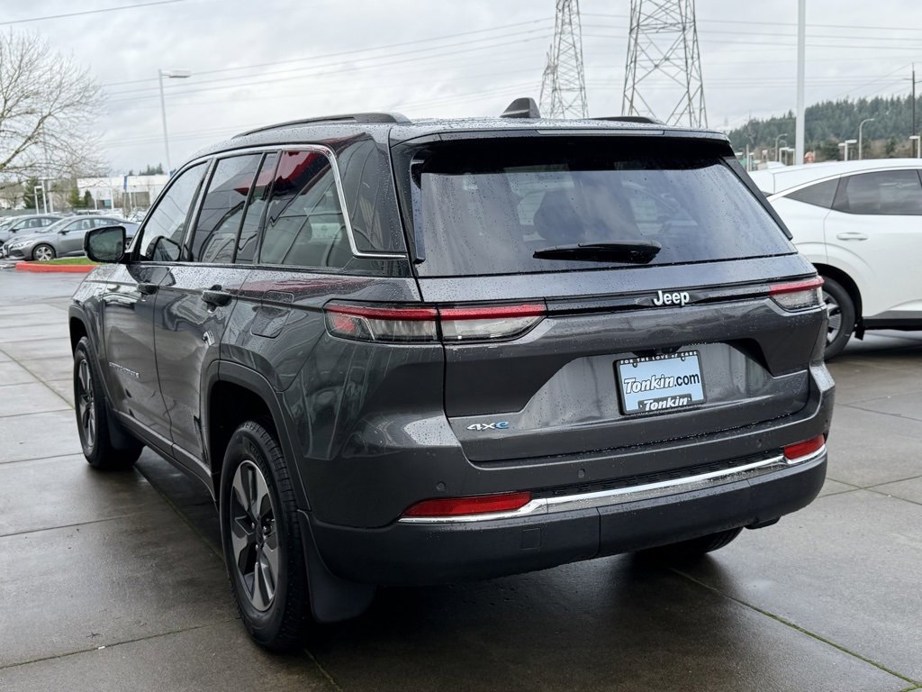 Used 2025 Jeep Grand Cherokee Limited 4xe w/ MOPAR Finishing Package image 5