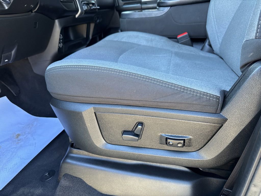 Used 2024 RAM 3500 Big Horn image 24