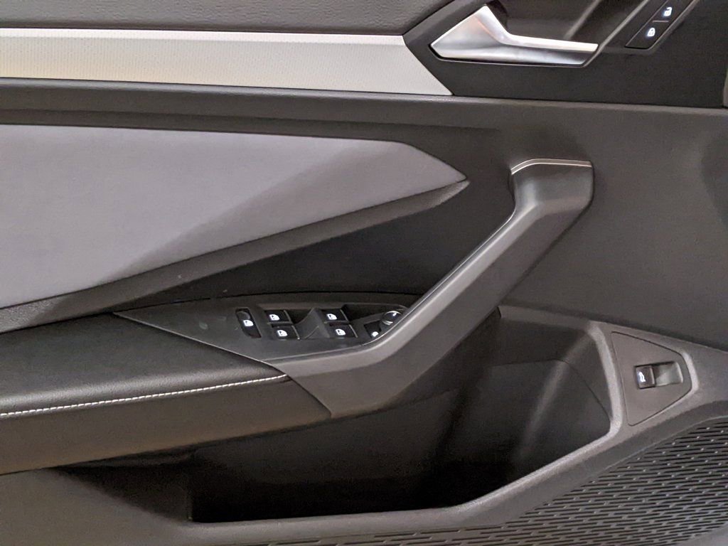 New 2026 Volkswagen Jetta SE FWD image 10