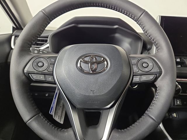 New 2025 Toyota RAV4 XLE image 21