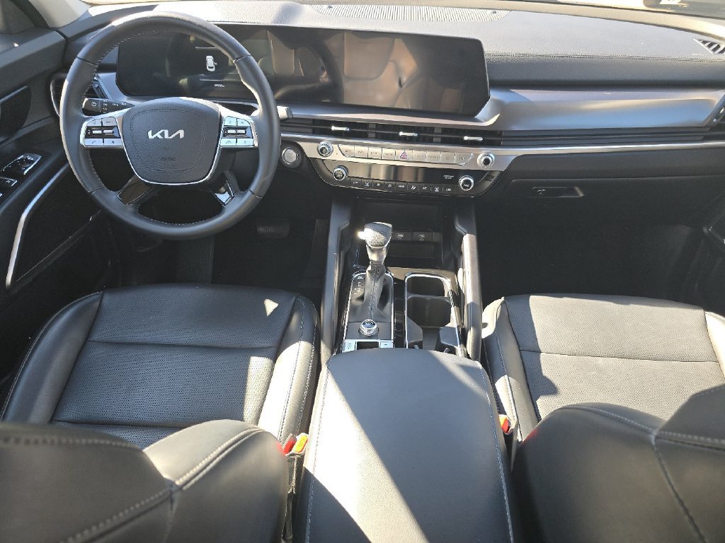 Used 2024 Kia Telluride LX FWD image 20