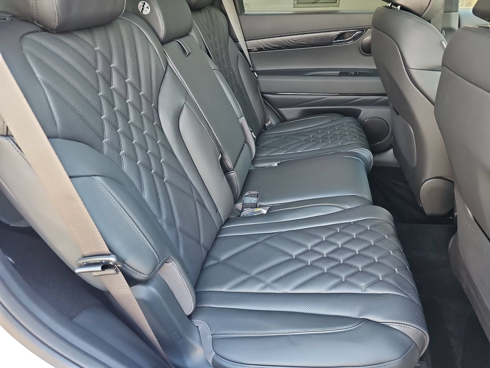Certified 2026 Genesis GV80 3.5T Prestige AWD/4WD image 17