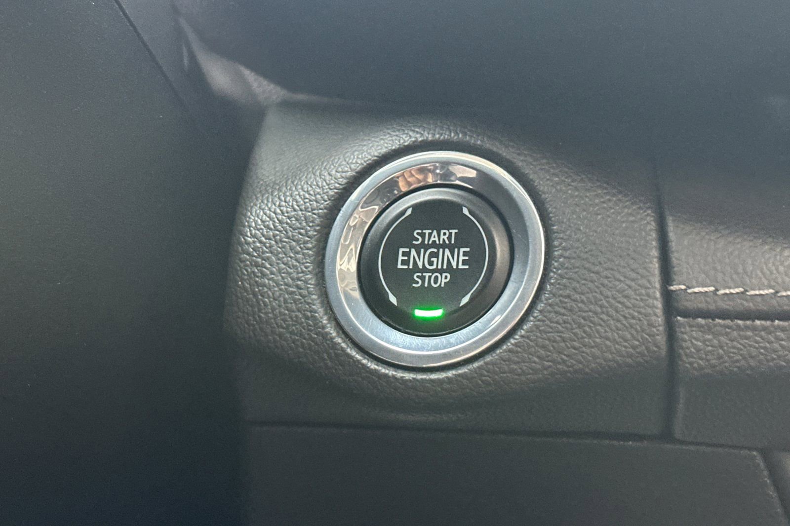 Used 2022 Buick Envision Avenir w/ Safety Package image 30