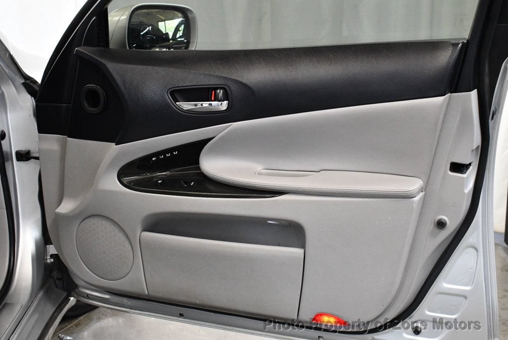 Used 2007 Lexus GS 450h w/ Preferred Accessory Pkg RWD image 13