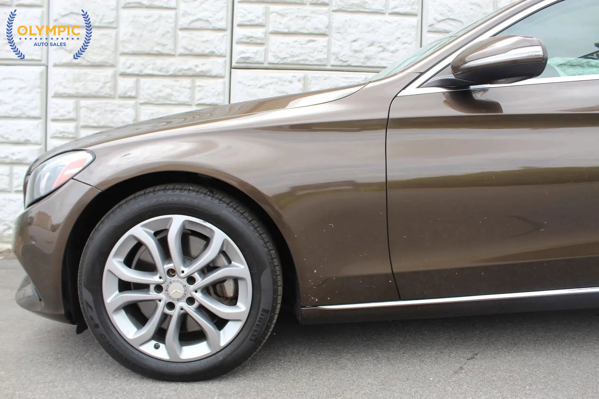 Used 2015 Mercedes-Benz C 300 Sedan w/ Premium 1 Package image 9