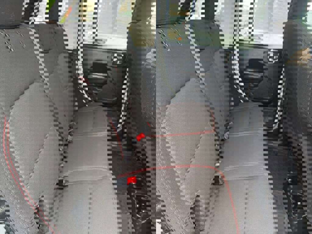 Used 2023 Jeep Wrangler Unlimited Rubicon image 25