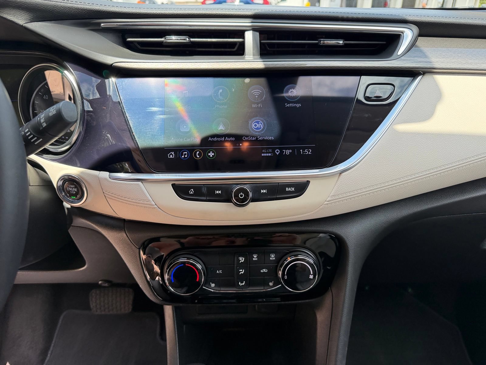 Used 2023 Buick Encore GX Preferred w/ Cold Weather Comfort Package FWD image 19
