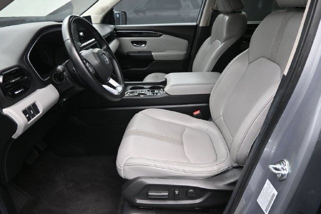 Certified 2025 Honda Pilot EX-L image 21