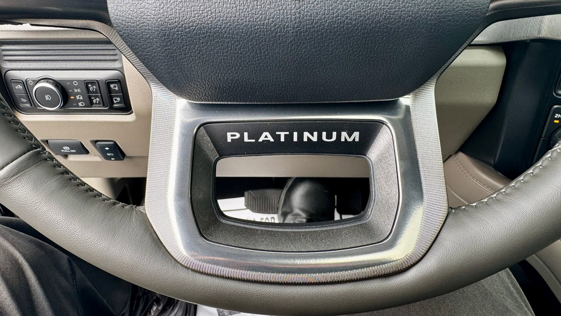 New 2026 Ford F350 Platinum w/ Platinum Plus Package image 63