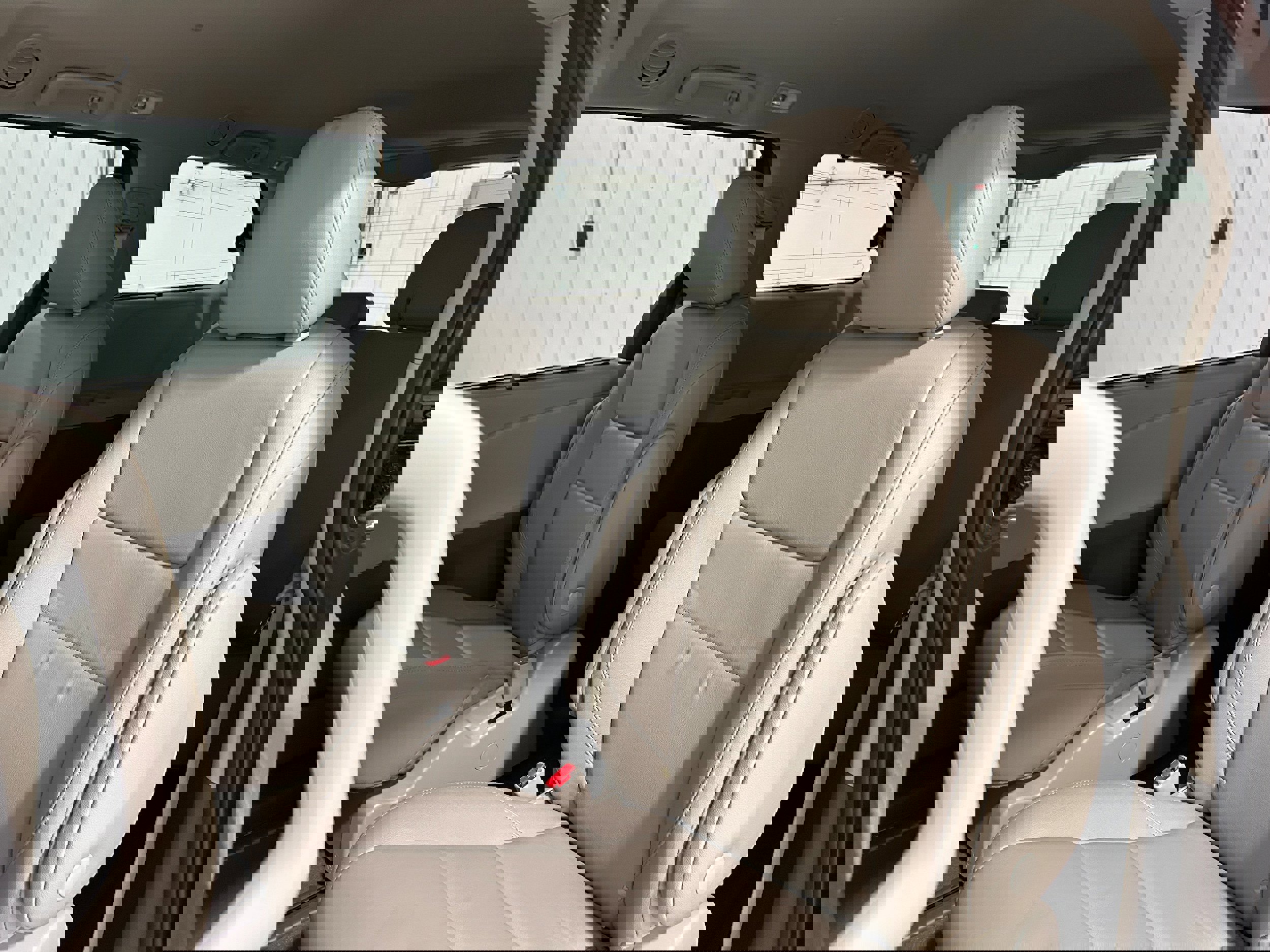 Used 2020 Toyota Sienna XLE w/ XLE Navigation Package image 31