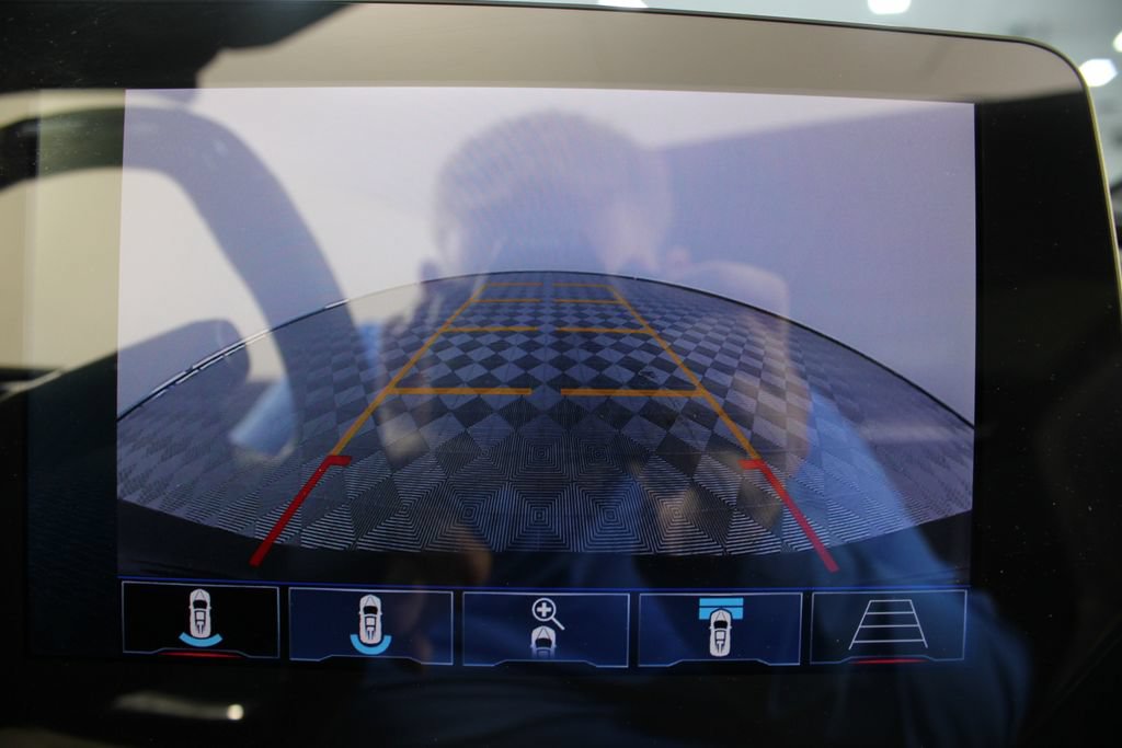 Used 2025 Chevrolet Corvette Z06 RWD image 19