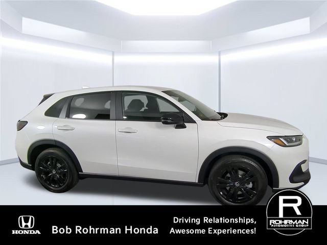New 2026 Honda HR-V Sport image 2