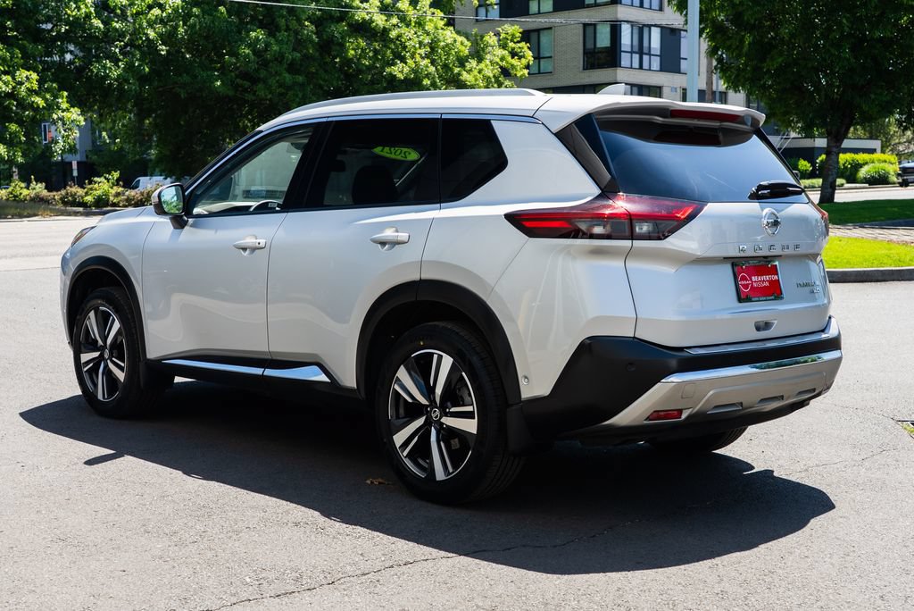 Used 2021 Nissan Rogue Platinum AWD/4WD image 4