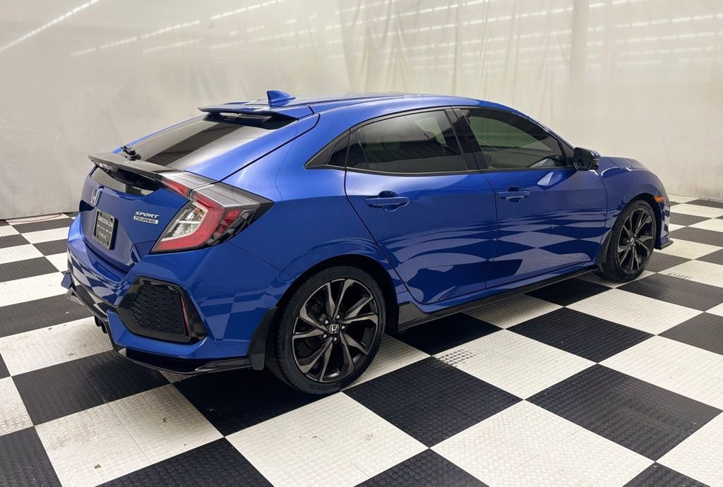 Used 2019 Honda Civic Sport Touring image 6